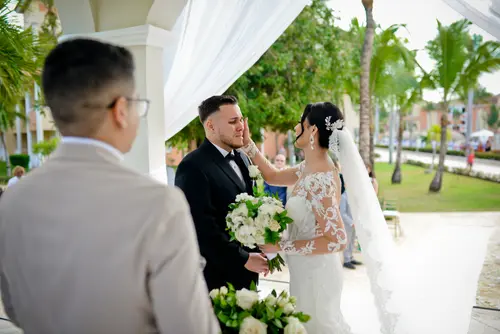 Punta Cana Wedding Photographer for Tailored Luxury-but-Simple Packages