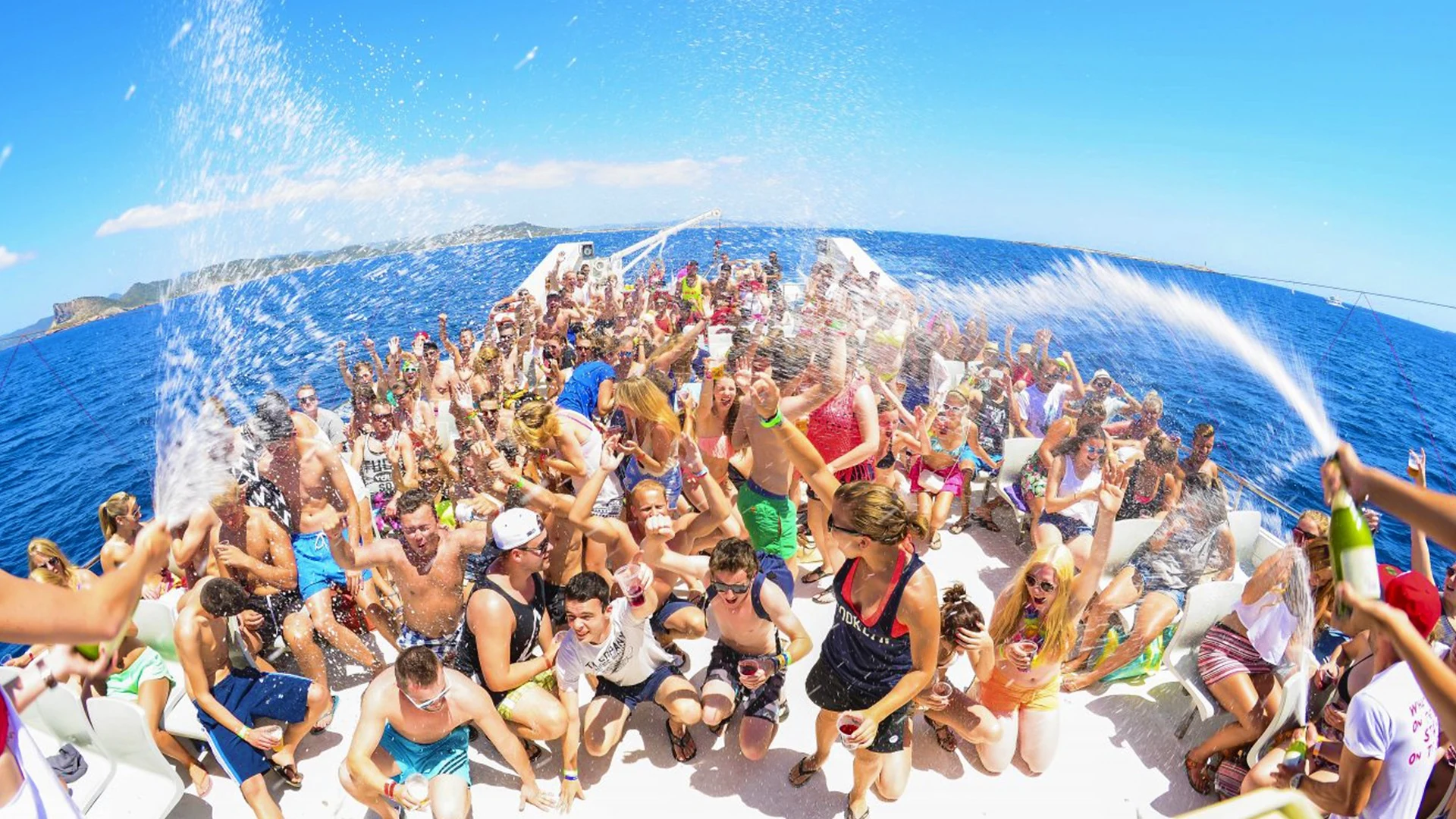 Punta Cana Party Boat Guide: What to Check Before Booking
